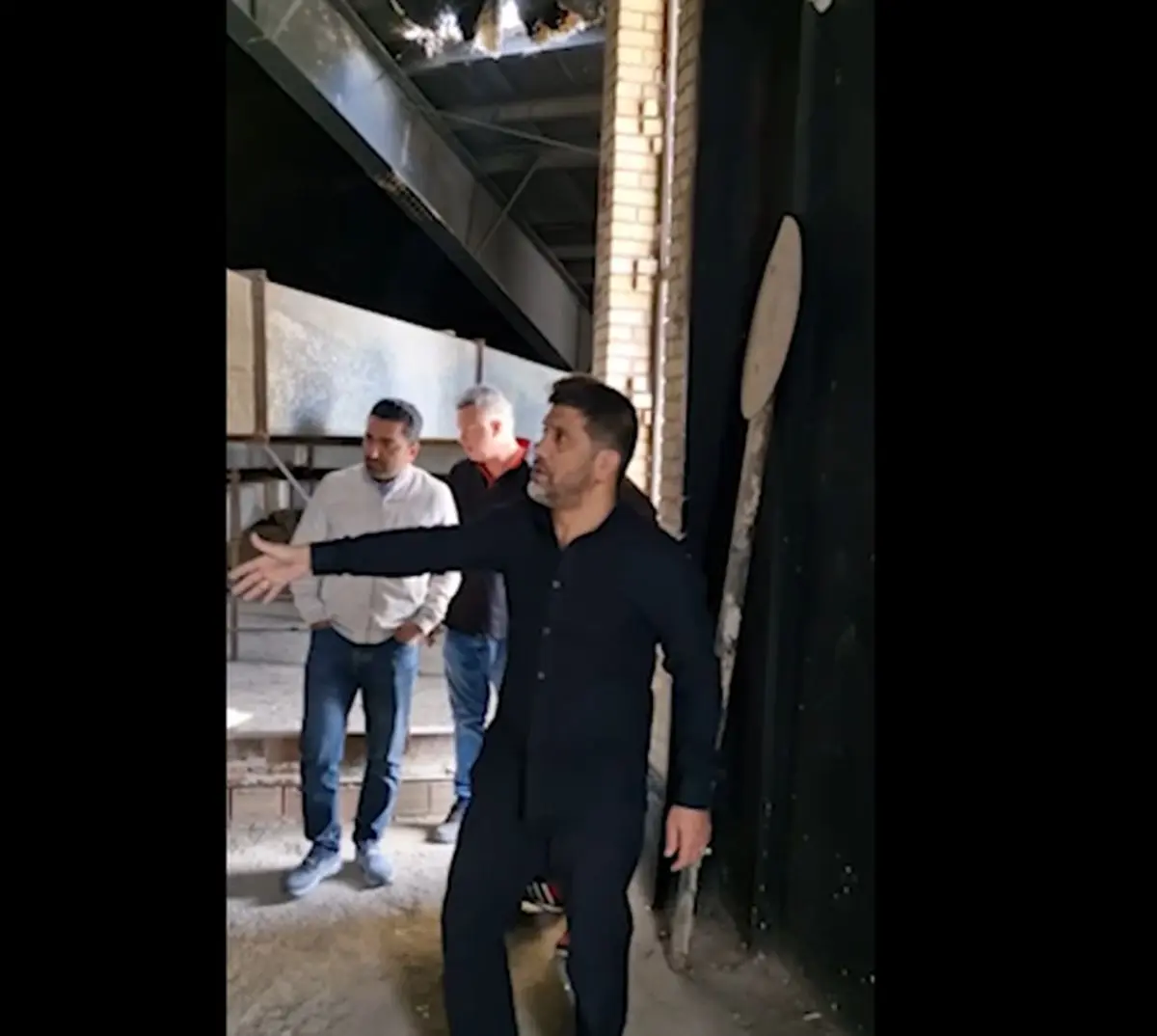 ویدئو: بازسازی کمپ کشتی به نظارت دبیر