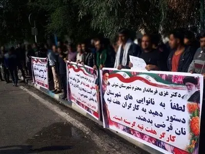راهپیمایی کارگران مجتمع هفت تپه در شهر شوش/خواستار بازگرداندن مدیریت خصوصی مجتمع به دولت هستیم