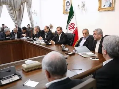 برنامه‌ریزی دقیقی برای اولویت‌بندی منابع مالی در راستای کاهش آثار تحریم‌ها انجام شده است/ در کوتاه‌ترین زمان ممکن مشکل آب شرب آبادان و خرمشهر حل شود