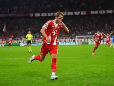 ویدیو: گل دوم بایرن مونیخ به فرانکفورت توسط هری کین