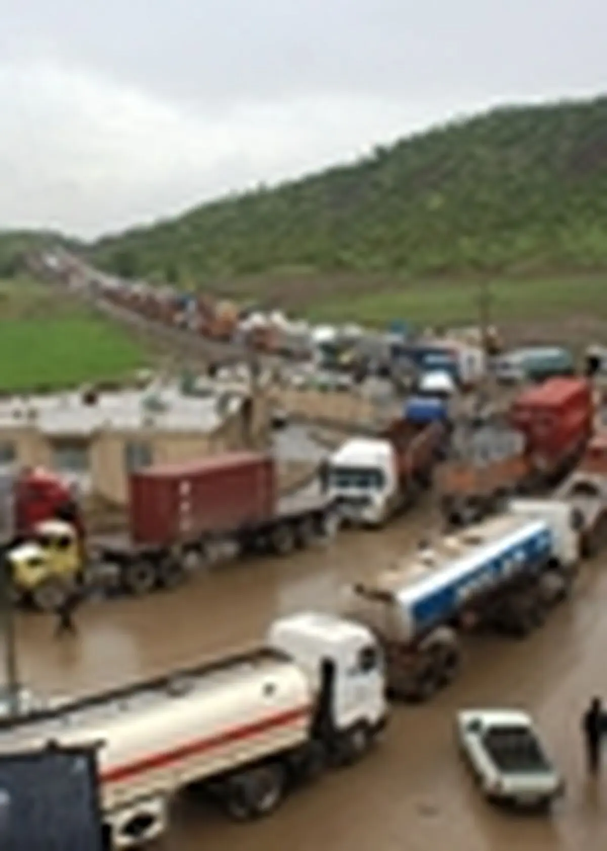 مجاز بودن مرزنشینان کردستانی برای واردات ۷۱ قلم کالا