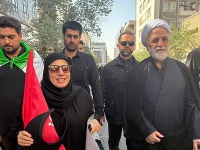 حضور رئیس قوه قضاییه در مراسم تشییع پیکر رهبر شهید انقلاب