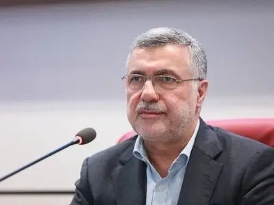 حضور ظفرقندی در نشست امروز کمیسیون بهداشت/ اغلب نمایندگان سوال‌کننده قانع نشدند