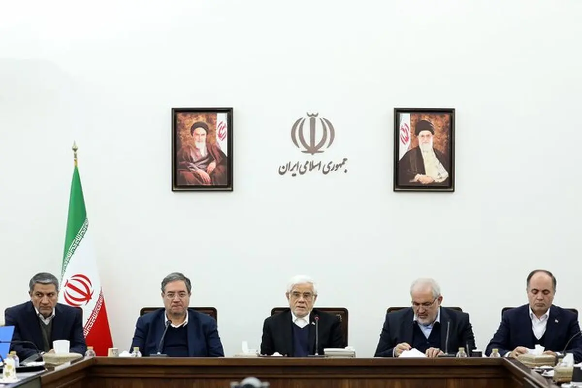 عارف: احیای دریاچه ارومیه یک مسئله فراملی است