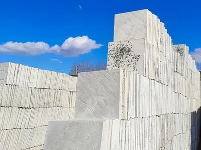 آشنایی با رقیب جدید و خوش قیمت سنگ طبیعی کف !