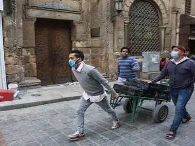 پیامدهای ویروس کرونا و سقوط قیمت نفت برای اقتصاد کشورهای عربی 