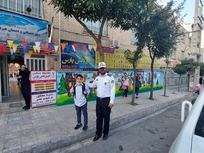 استقرار پلیس راهور تهران مقابل ۳۰۰ مدرسه مهم و پرمخاطب 