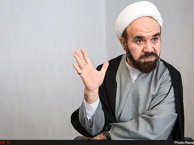 کمیته‌های انضباطی حق ورود به کرسی‎های آزاداندیشی را ندارند/برخی  مدیران مانع ایجاد می‌کنند 