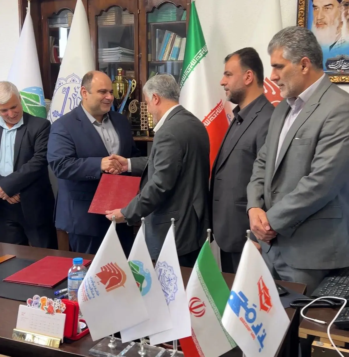 تفاهم‌نامه همکاری شهرداری رضوانشهر و دانشگاه خواجه نصیر امضا شد