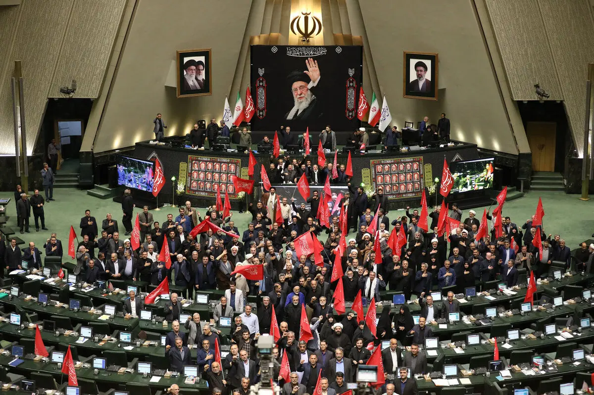 نشست علنی مجلس شورای اسلامی برگزار شد/ تصویب "سازوکار برگزاری جلسات خانه ملت در مواقع اضطرار"