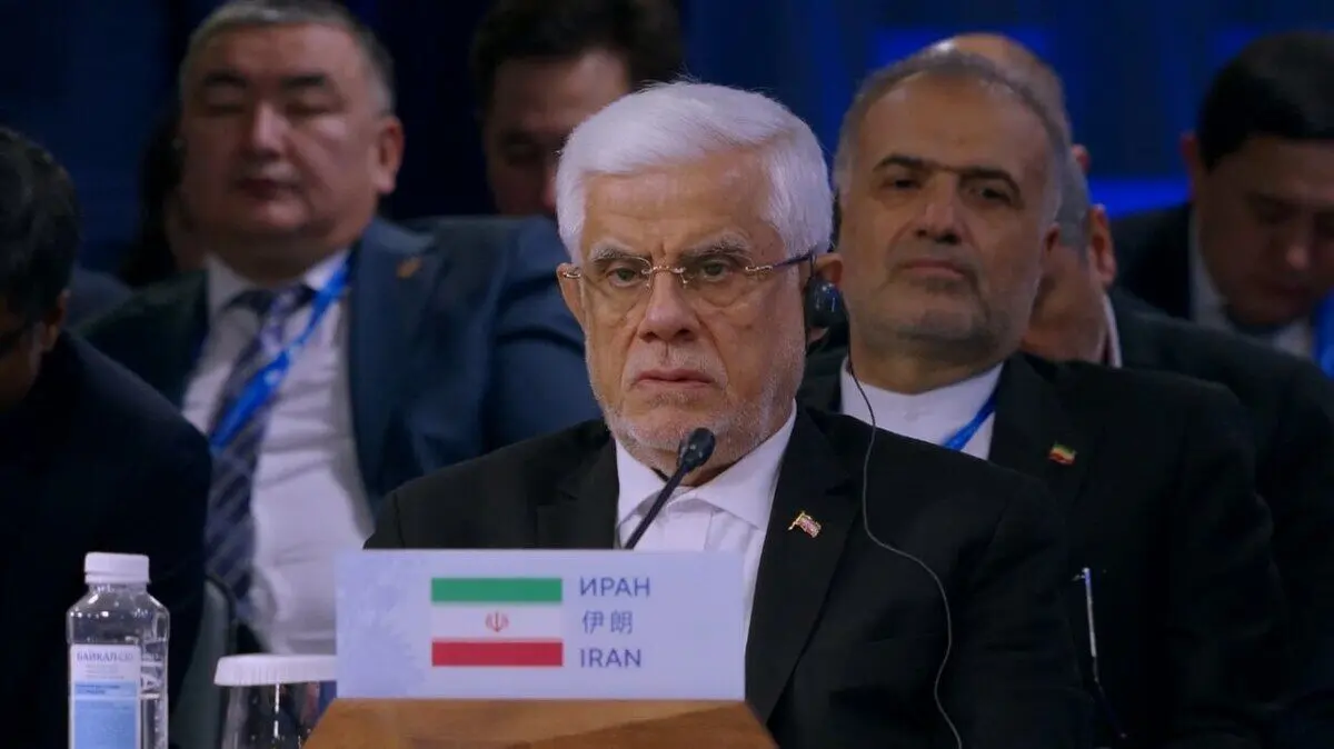نائب الرئيس الإيراني: استهداف المنشآت النووية السلمية الإيرانية وقتل المدنيين انتهاك خطير للقانون الدولي