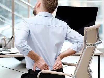 با چند حرکت ساده گودی کمر را مهار کنید