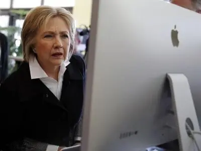 Clinton campaign also hacked in attacks on Democrats