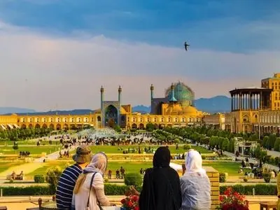 ماموریت‌های جدید برای تحول در صنعت گردشگری/ نیروی آموزش‌دیده میزان خسارت‌ در مواقع بحران را کاهش می‌دهد