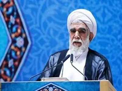 ایران اسلامی نه دست نشانده غرب است و نه مرعوب شرق