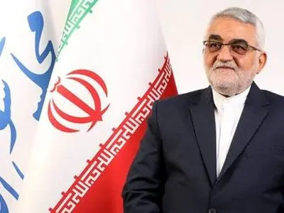 مشکل اصلی در کشور تحریم‌های داخلی است