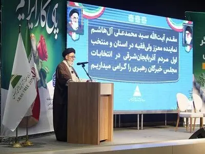 در مدیریت فعلی منطقه آزاد ارس شاهد پیشرفت هستیم/ کارگران در کسب رتبه یک ارس بین مناطق آزاد کشور سهیم‌اند