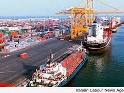 حضور تایدواتر در بندر شهید رجایی را تکذیب می‌کنم