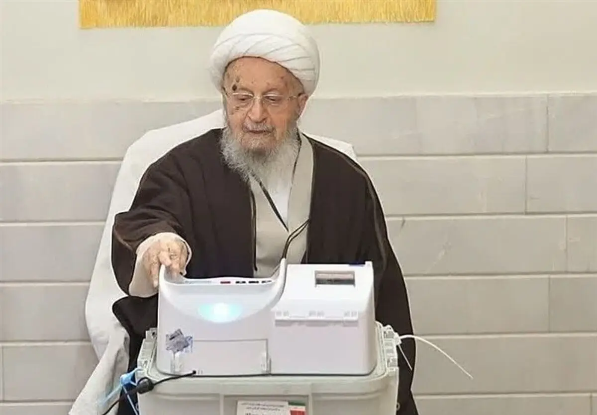 حل مشکلات از طریق حضور پای صندوق‌های رأی محقق می‌شود