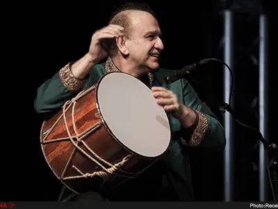 موسیقی به افراد عاشق نیاز دارد نه متعصب/ آثار خوب و موفق را محکوم نکنیم/ موسیقی سنتی ایرانی خیلی دیر اقوامش را جذب می‌کند 
