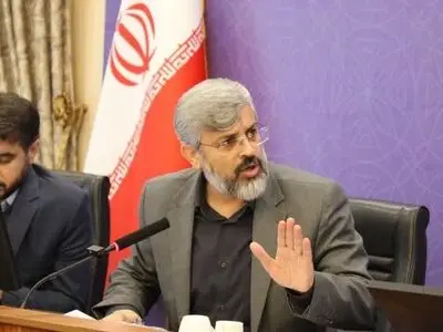 انتشار مطالب التهاب‌آور در فضای مجازی پیگرد قانونی دارد