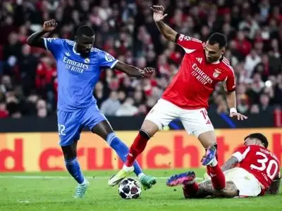 قرارداد مدافع سرسخت رئال باید تمدید شود