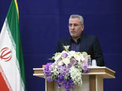 کارگران نان‌خور اضافی جامعه نیستند