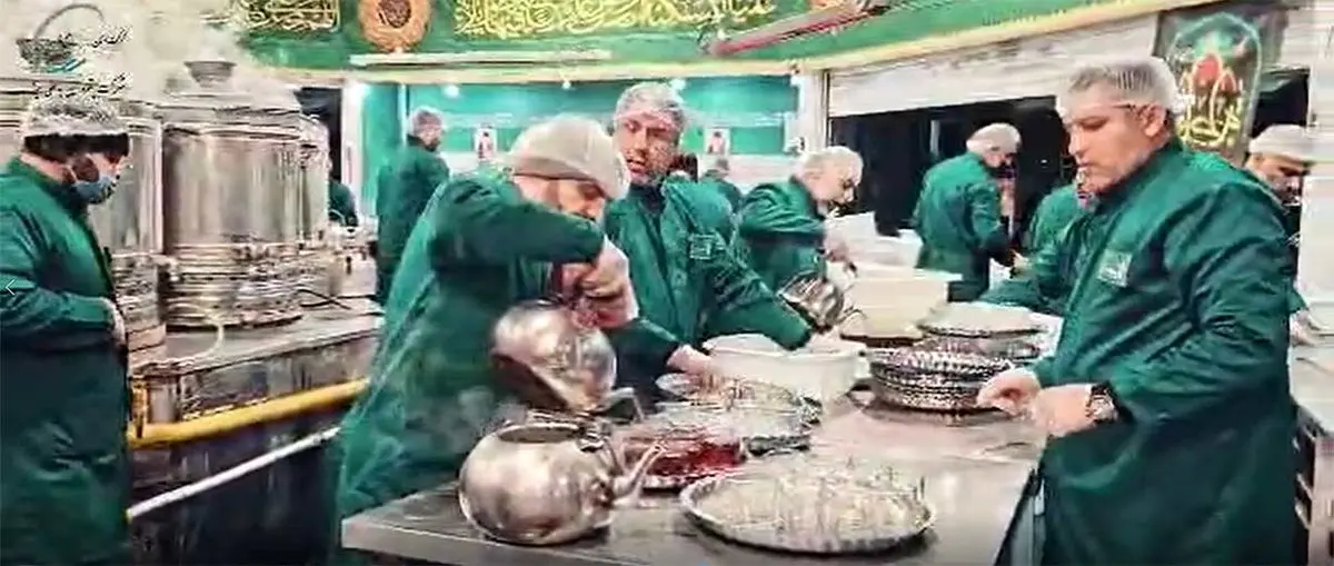 حضور معنوی کارکنان پتروشیمی بوعلی سینا در حرم مطهر امام رضا(ع)