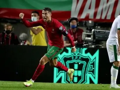 در شب آتش بازی رونالدو با پرتغال، سه شیرها مقابل مهمان خود متوقف شدند