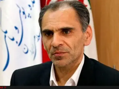 اثربخشی اخذ مالیات از خریداران عمده ارز مشخص نیست/ خریدهای عمده محدود شود، التهاب بازار کاهش می‌یابد