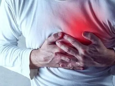 علائم حمله قلبی را بشناسید