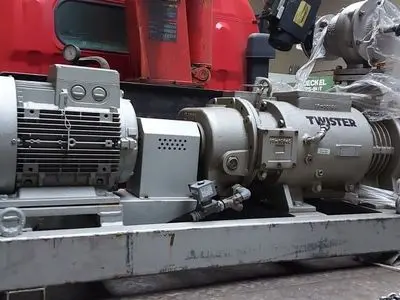 فروش پمپ وکیوم و بلوئر