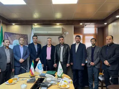 انعقاد تفاهم‌نامه بین دانشکده تجارت و مالیه دانشگاه تهران و کانون زبان ایران 