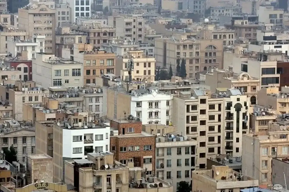 کاهش ۳۰ درصدی قیمت مسکن در مناطق شمالی تهران پس از جنگ ۱۲ روزه / موج معاوضه و تهاتر در بازار ملک به راه افتاد + جدول