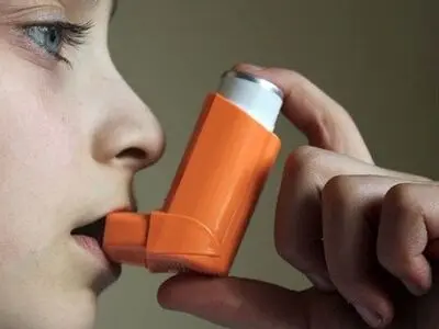 استان مرکزی با کمبود اسپری تنفسی مواجه است 