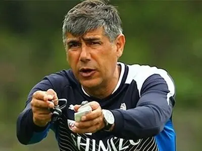 سرمربی خاطره ساز پرسپولیس در آستانه اتفاقی جالب در چین
