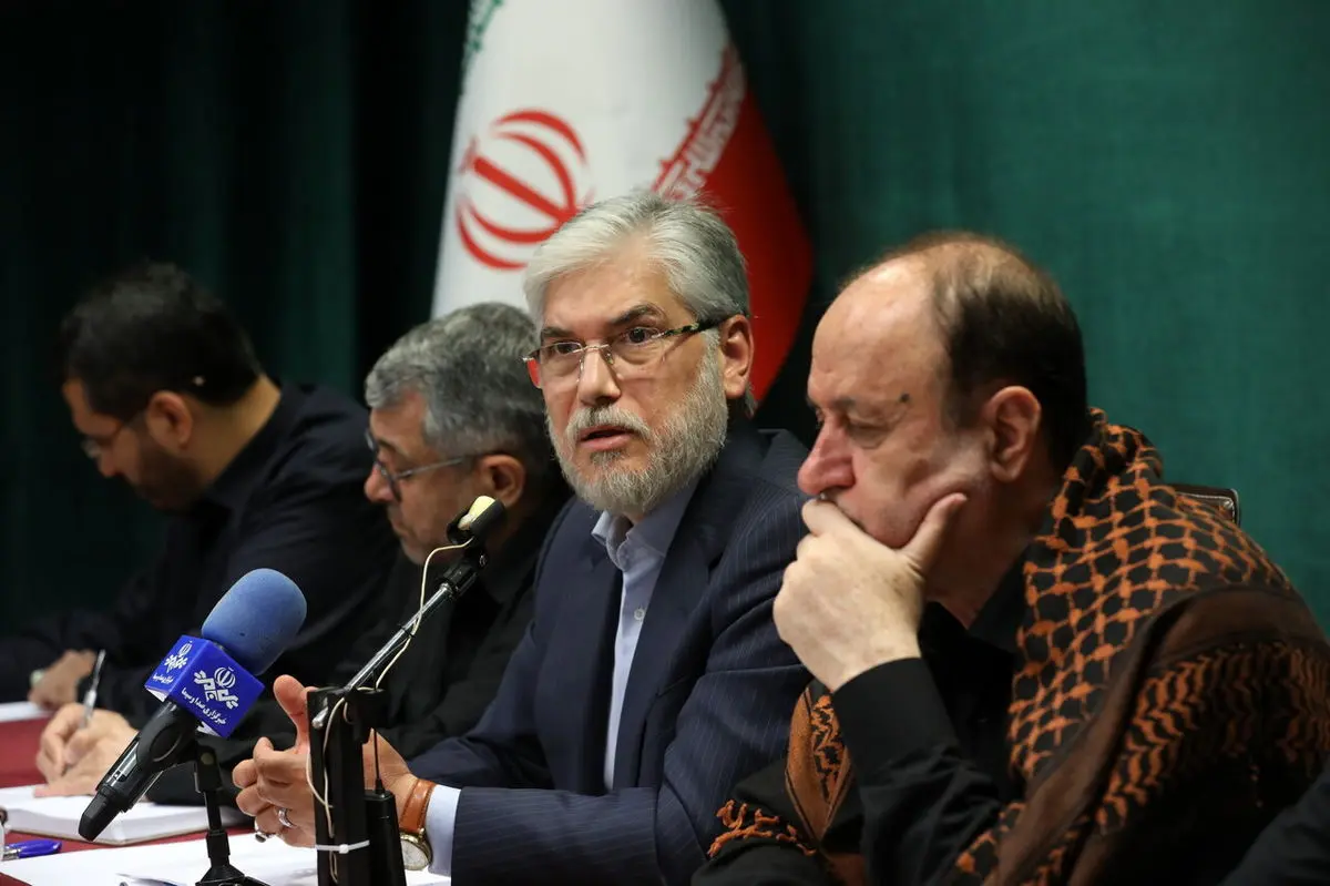 نشست هیأت رئیسه و کمیسیون آموزش با سیمایی صراف