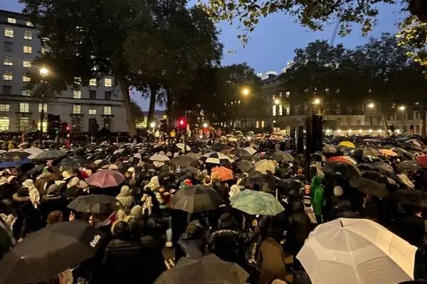 Protesters rally in London, elsewhere in solidarity with Gaza