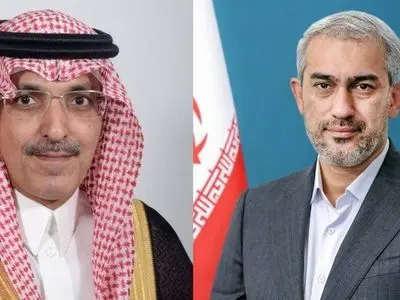 وزرای اقتصاد ایران و دارایی عربستان دیدار و گفت‌وگو کردند