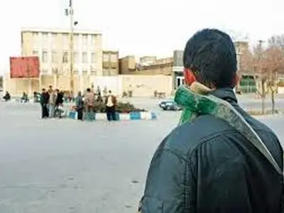 هزاران کارگر ساختمانیِ در تهران بیکار شده‌اند/ نهادهای حمایتی با توزیع بسته‌های معیشتی به کمک قشرِ مستضعف بیاید