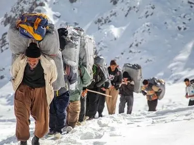 بررسی طرح تجارت مرزنشینان برای حل مشکل کولبران