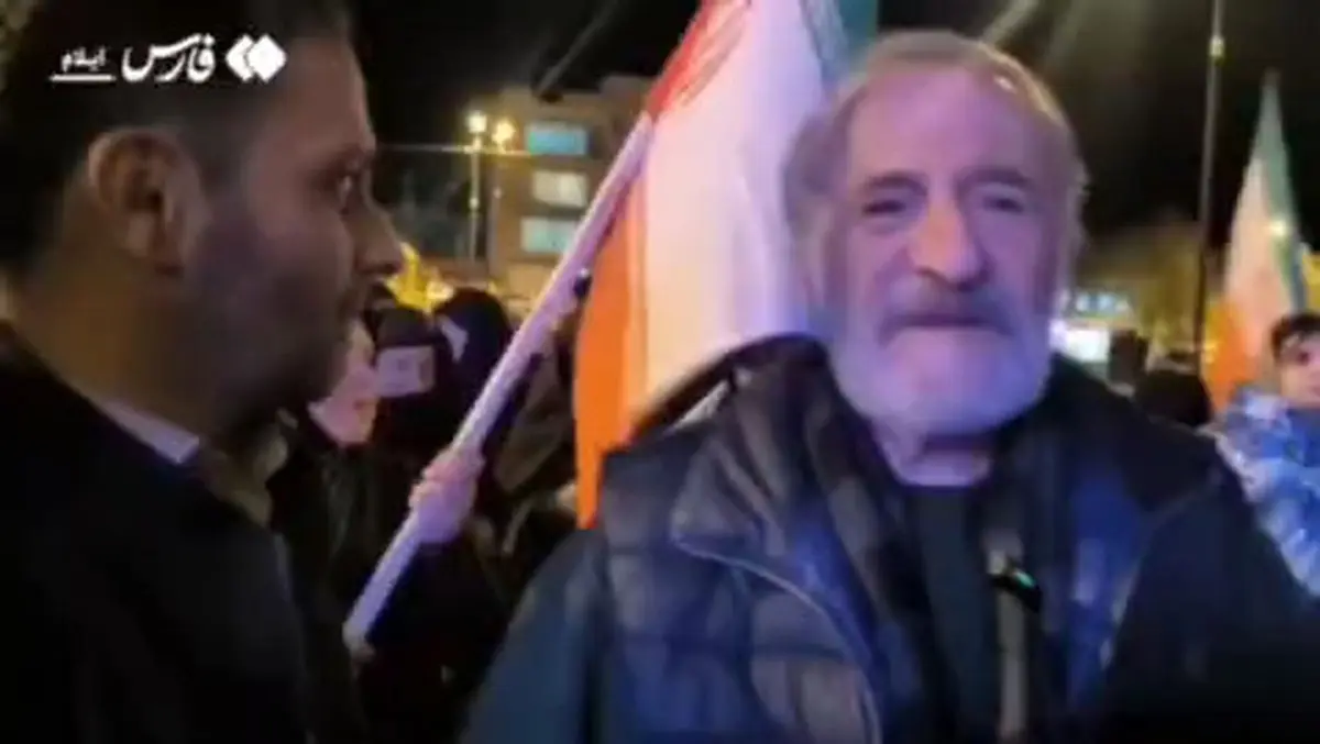 حضور مهران رجبی در جمع مردم ولایتمدار چرداول استان ایلام + فیلم