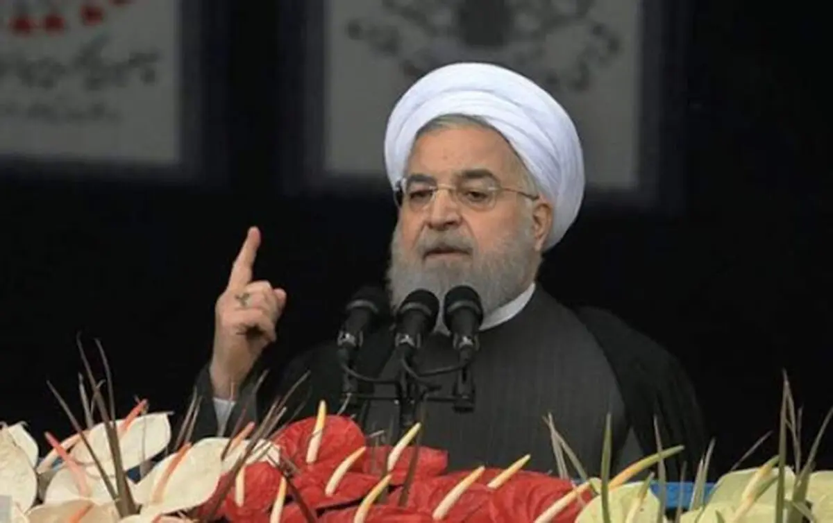 روحانی: مشارکة الشعب بذکرى انتصار الثورة أفضل رد على أمیرکا 