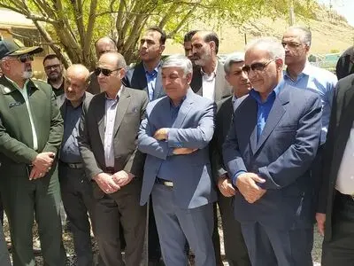 حذف گونه گیاهی مهاجم پر طاووسی ملزم به استفاده از توان انرژی اتمی است