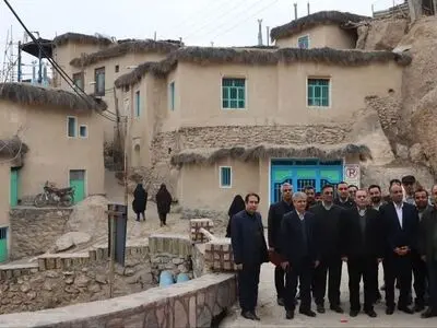بازدید مدیرکل نظارت و ارزیابی خدمات گردشگری از روستای چنشت در خراسان جنوبی
