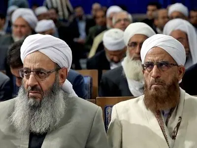 علماء السنة فی ایران: تطبیع الإمارات مع الإحتلال أوجع قلوب المسلمین