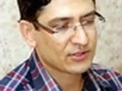 گزینه شعر مظفری ساوجی با انتخاب سیمین بهبهانی مجوز گرفت