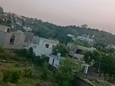 لحظه برخورد موشک پاکستانی به جامو هند + فیلم