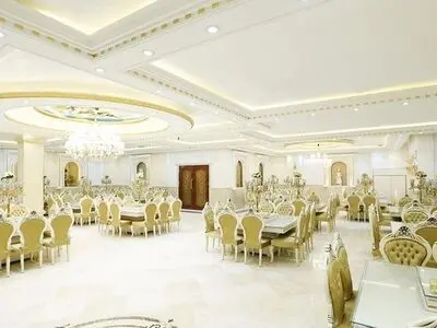 سقف پذیرش تالارها در شهرهای نارنجی تنها ۳۰ نفر در هر سالن است/ فرهنگ مردم تغییر کرده/ دیگر مراسم‌های بزرگ وجود ندارند