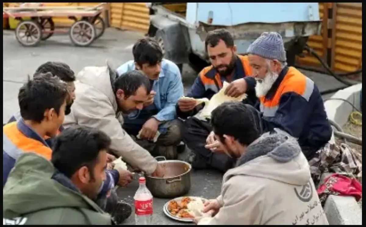 آژیر خطر حذف لبنیات از سفره‌های کارگران/ جهش‌ قیمت هفتگی شده...